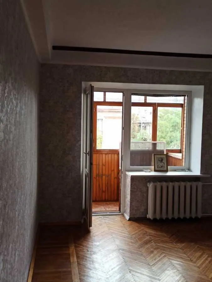 Фото Продаю 1-комнатную квартиру, 31.6 кв. м, Тополёвая ул. 6 Киев, цена: 45000 USD, код 8898