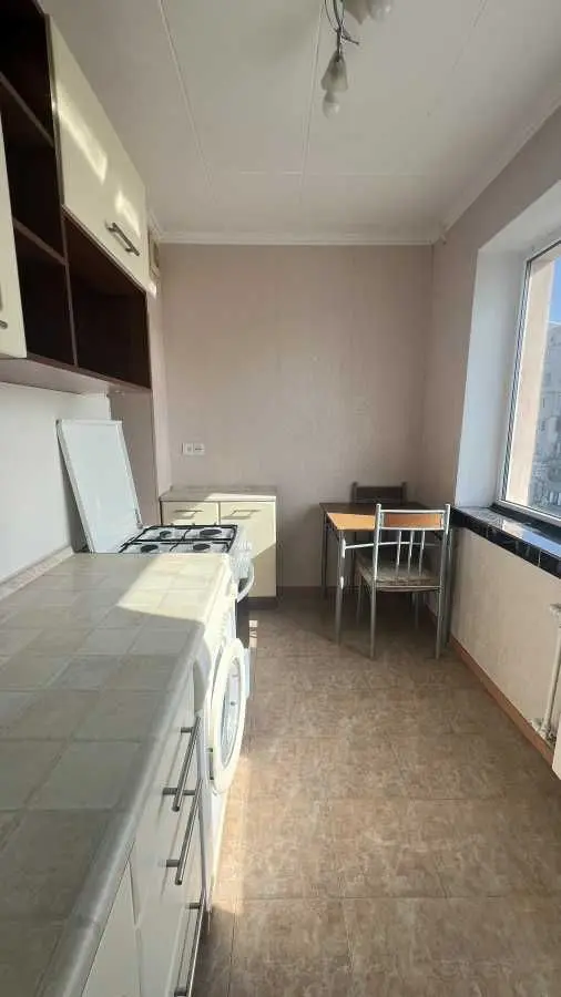 Фото Selling a 1-room apartment, 33 sq.m., Heroiv Stalinhrada Avenue 38 Kyiv, price: 58000 USD, code 8909