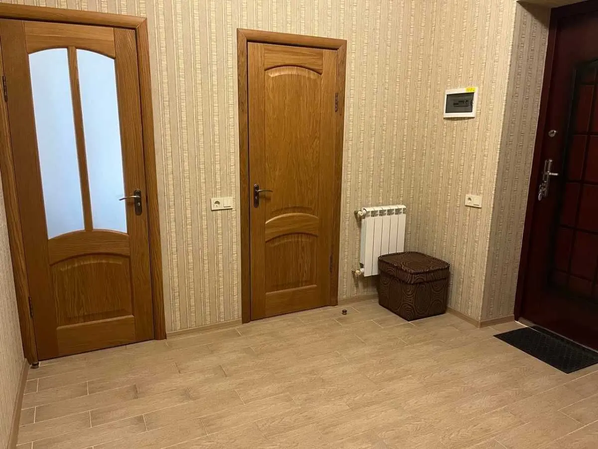 Фото Продаю 2-комнатную квартиру, 63 кв. м, Рожівка, цена: 48000 USD, код 8911