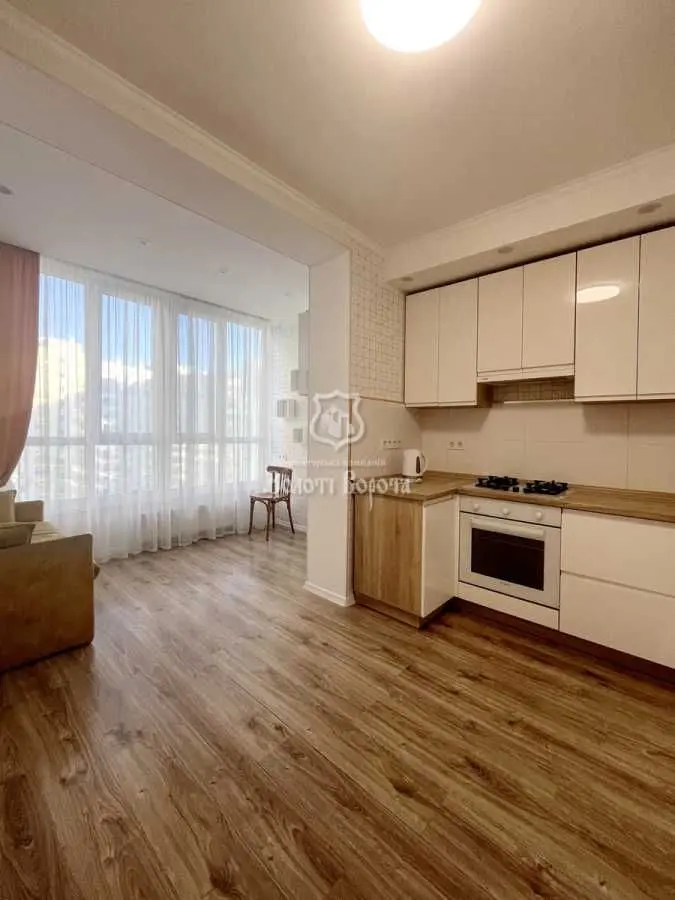 Фото Selling a 1-room apartment, 40.3 sq.m., Kriukivshchyna, price: 62000 USD, code 8915