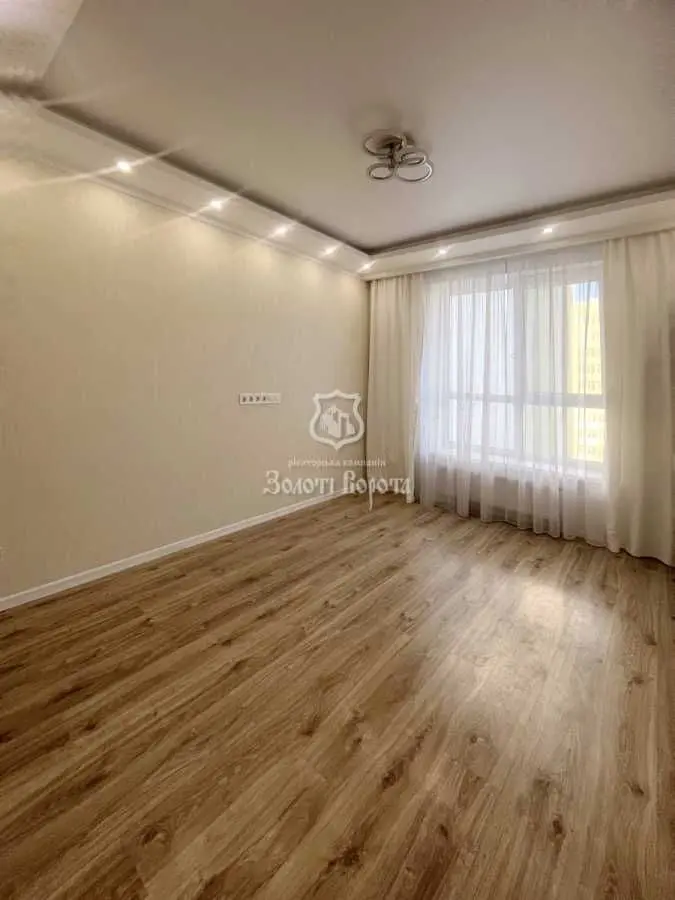 Фото Selling a 1-room apartment, 40.3 sq.m., Kriukivshchyna, price: 62000 USD, code 8915