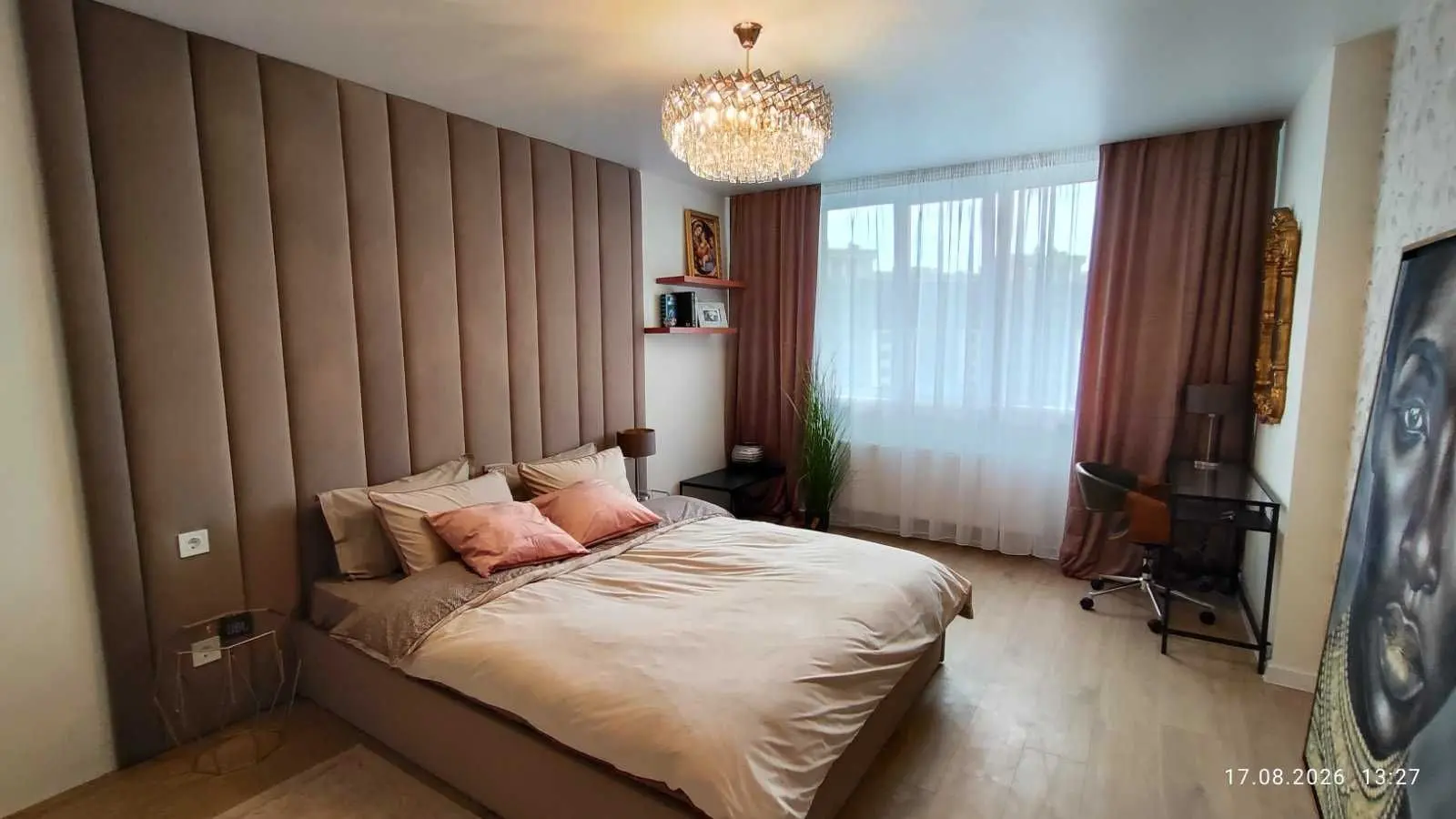 Фото Продаю 1 кімнатну квартиру, 47 кв. м, Михайла Максимовича вул. (Онуфрія Трутенка)  Київ, ціна: 128000 USD, код 8917
