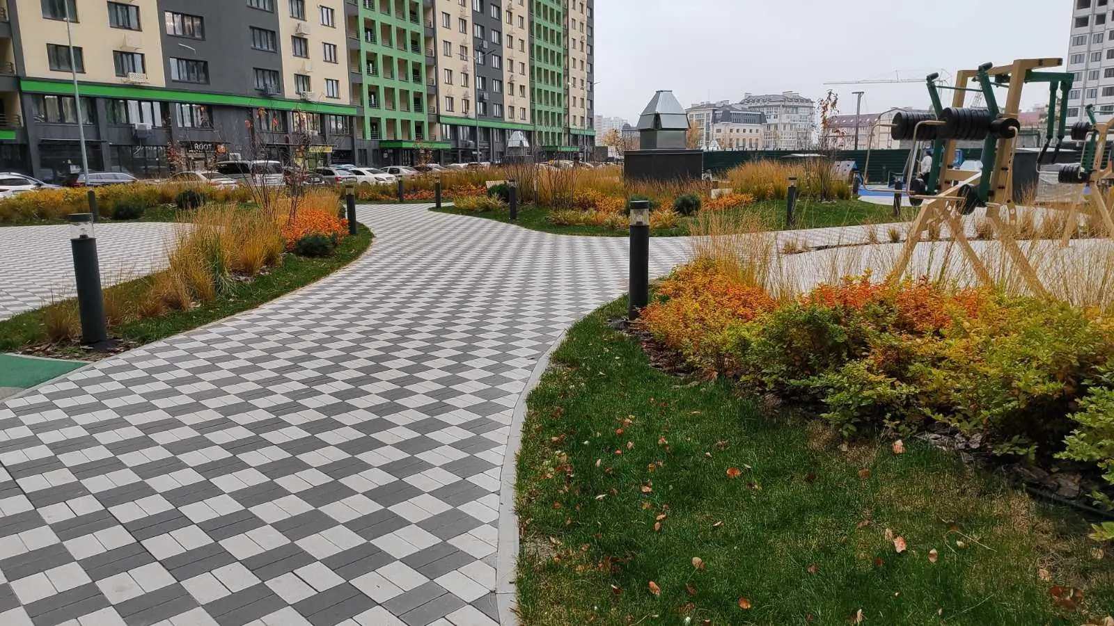 Фото Продаю 1 кімнатну квартиру, 47 кв. м, Михайла Максимовича вул. (Онуфрія Трутенка)  Київ, ціна: 128000 USD, код 8917