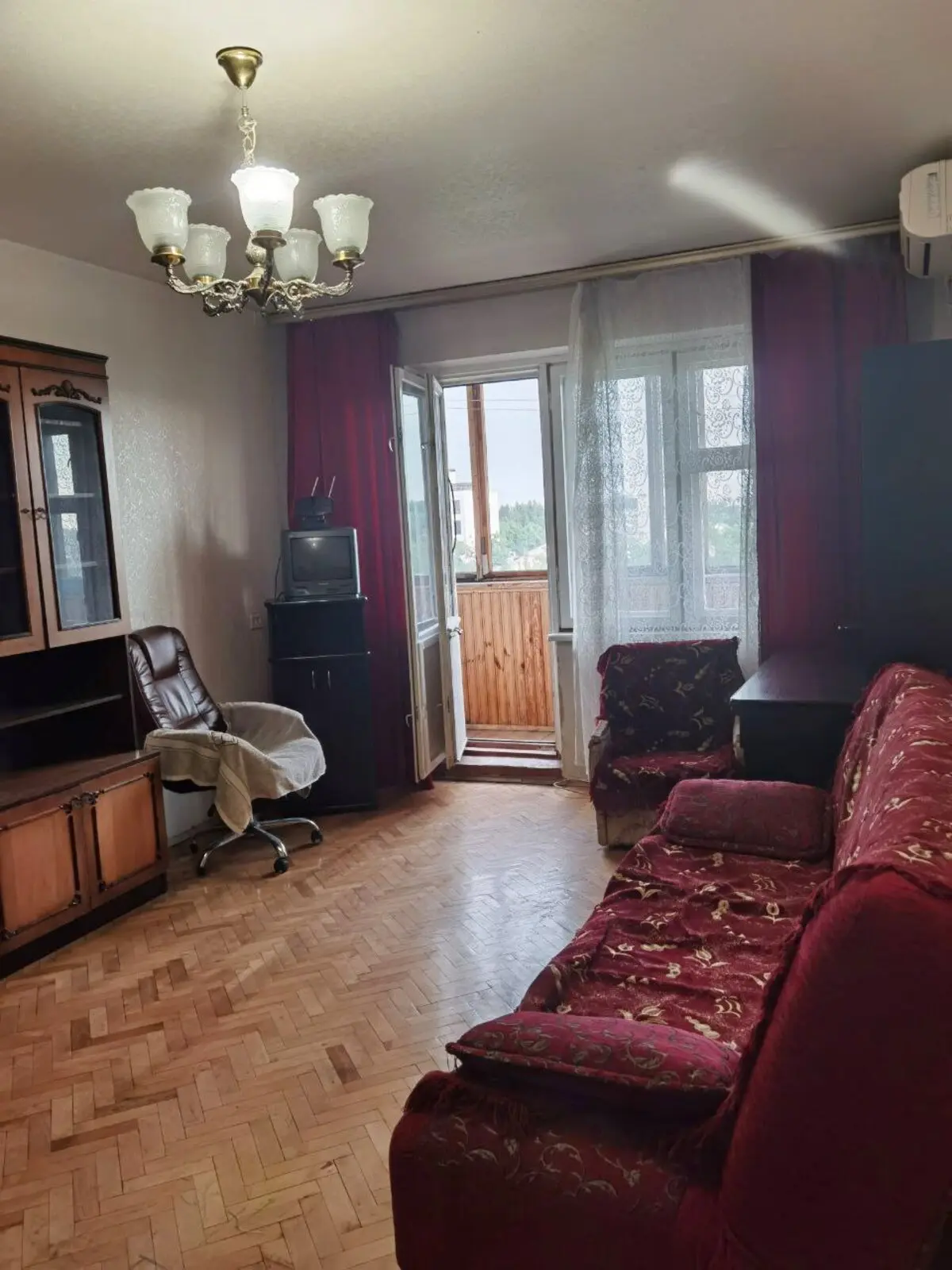 Фото Зняти 2 кімнатну квартиру, Івана Виговського вул. (Маршала Гречка) 11а Київ в довгострокову оренду, ціна: 12000 грн, код 8923