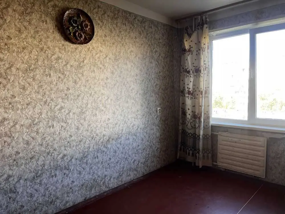 Фото Продаю 3 кімнатну квартиру, 68 кв. м, Романа Шухевича просп. (Генерала Ватутіна) 26в Київ, ціна: 65000 USD, код 8929