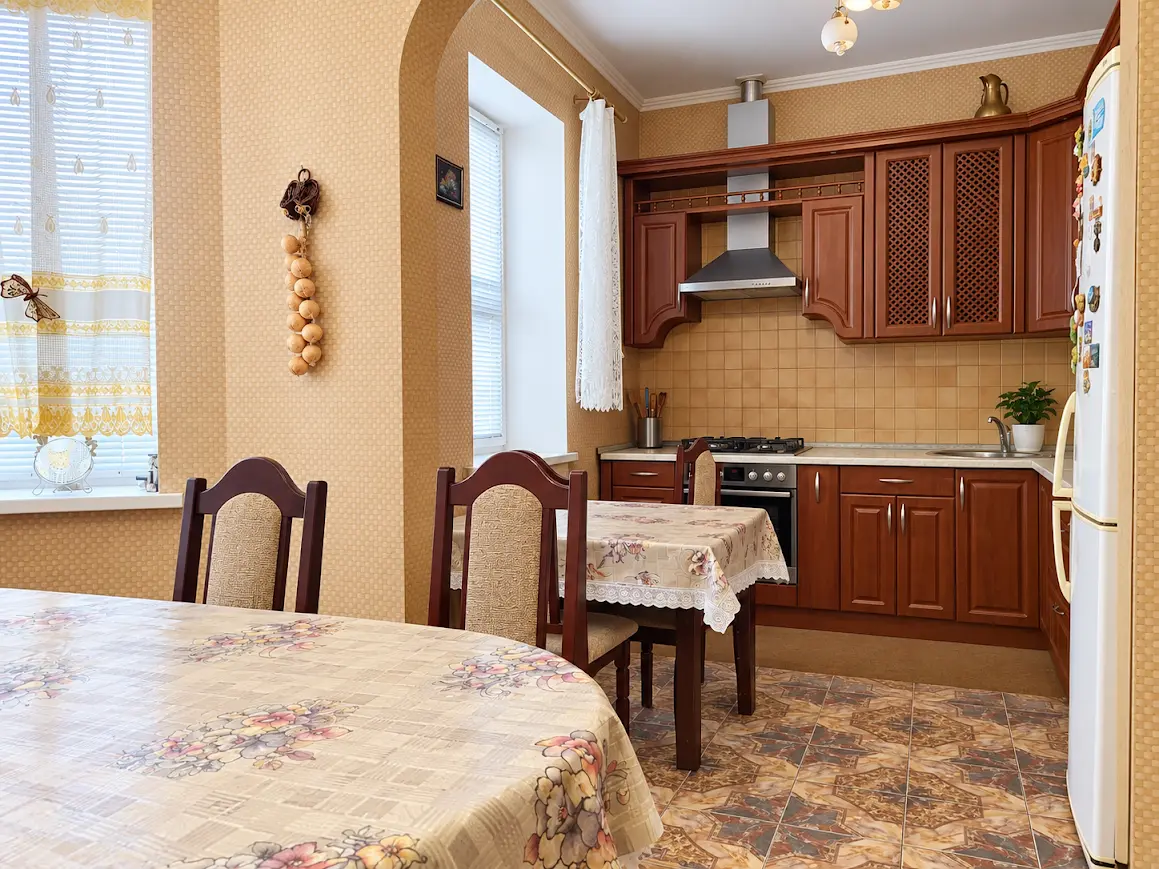 Фото Продаю будинок, 268 кв. м, Зелена вул.  Рожни, ціна: 239999 $, код 7171