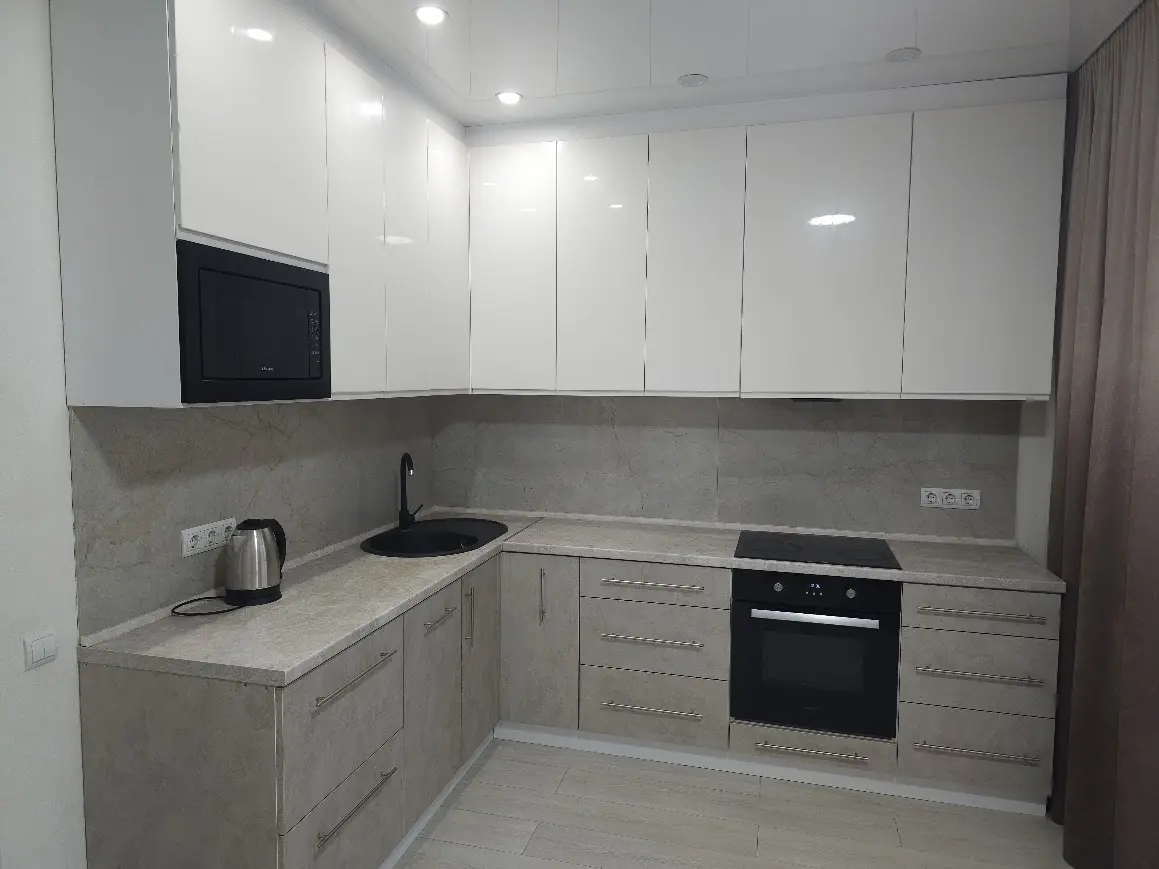 Фото Selling a 1-room apartment, 44 sq.m., Vasylia Symonenka Street 30 Brovary, price: 85000 $, code 8932