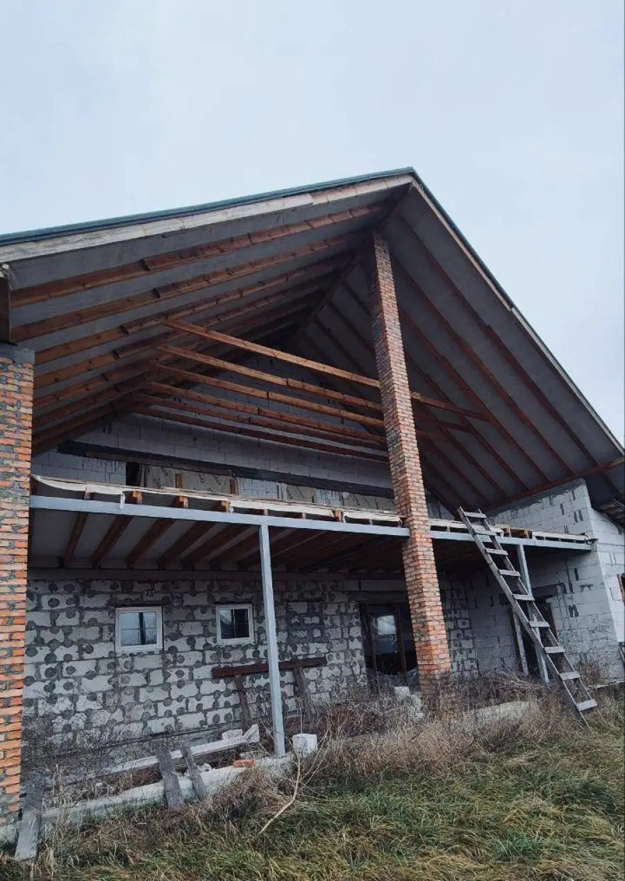 Фото Продаю будинок, 360 кв. м, Центральна вул.  Київ, ціна: 120000 $, код 8933