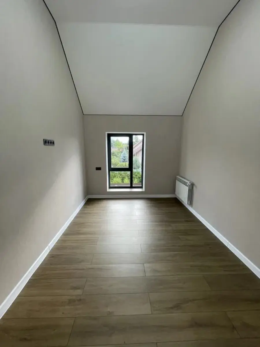 Фото Продаю будинок, 141 кв. м, Центральна вул.  Київ, ціна: 245000 $, код 8934