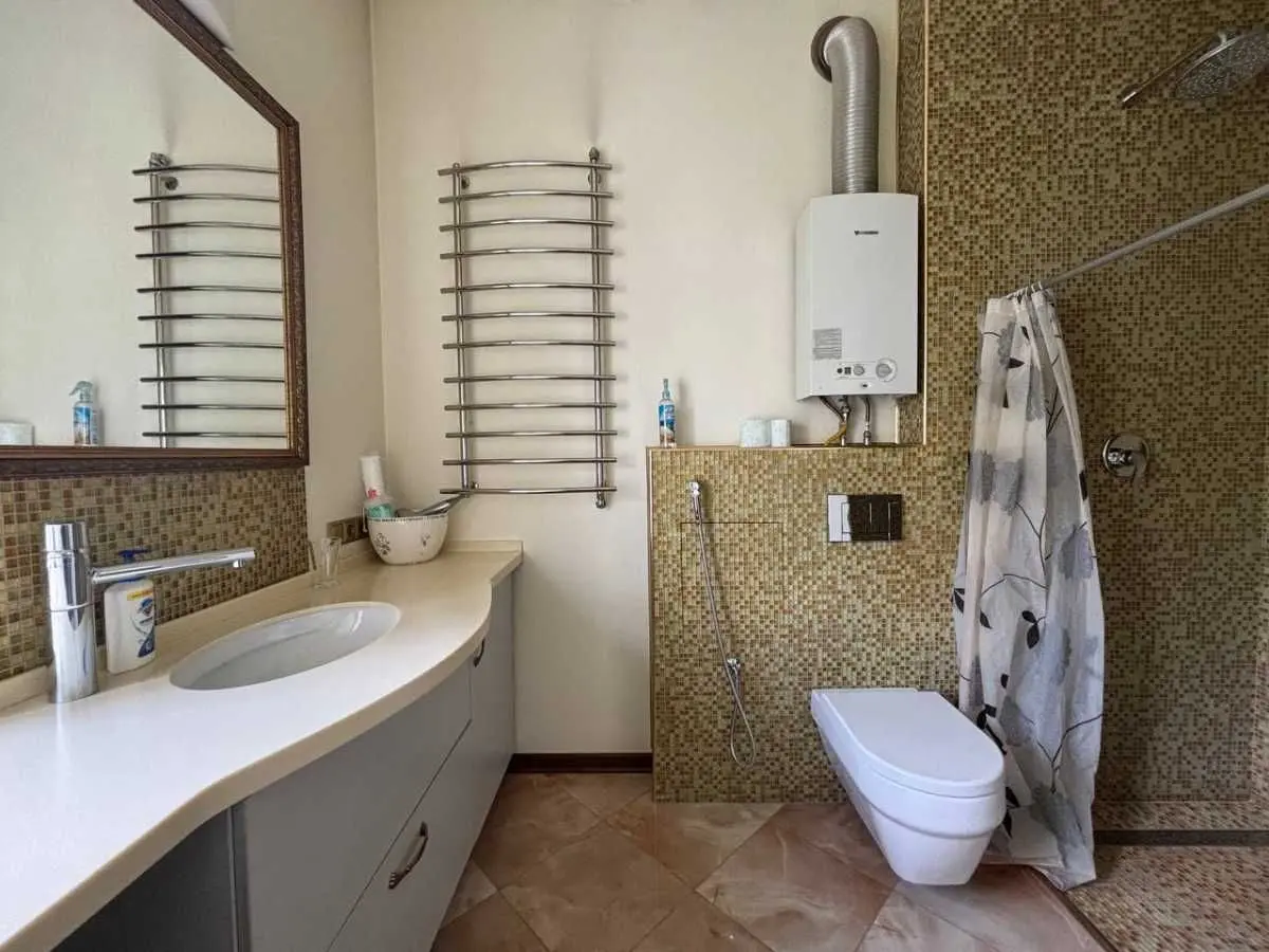 Фото Продаю 2 кімнатну квартиру, 52 кв. м, Велика Васильківська вул. 84/20 Київ, ціна: 149000 USD, код 8938