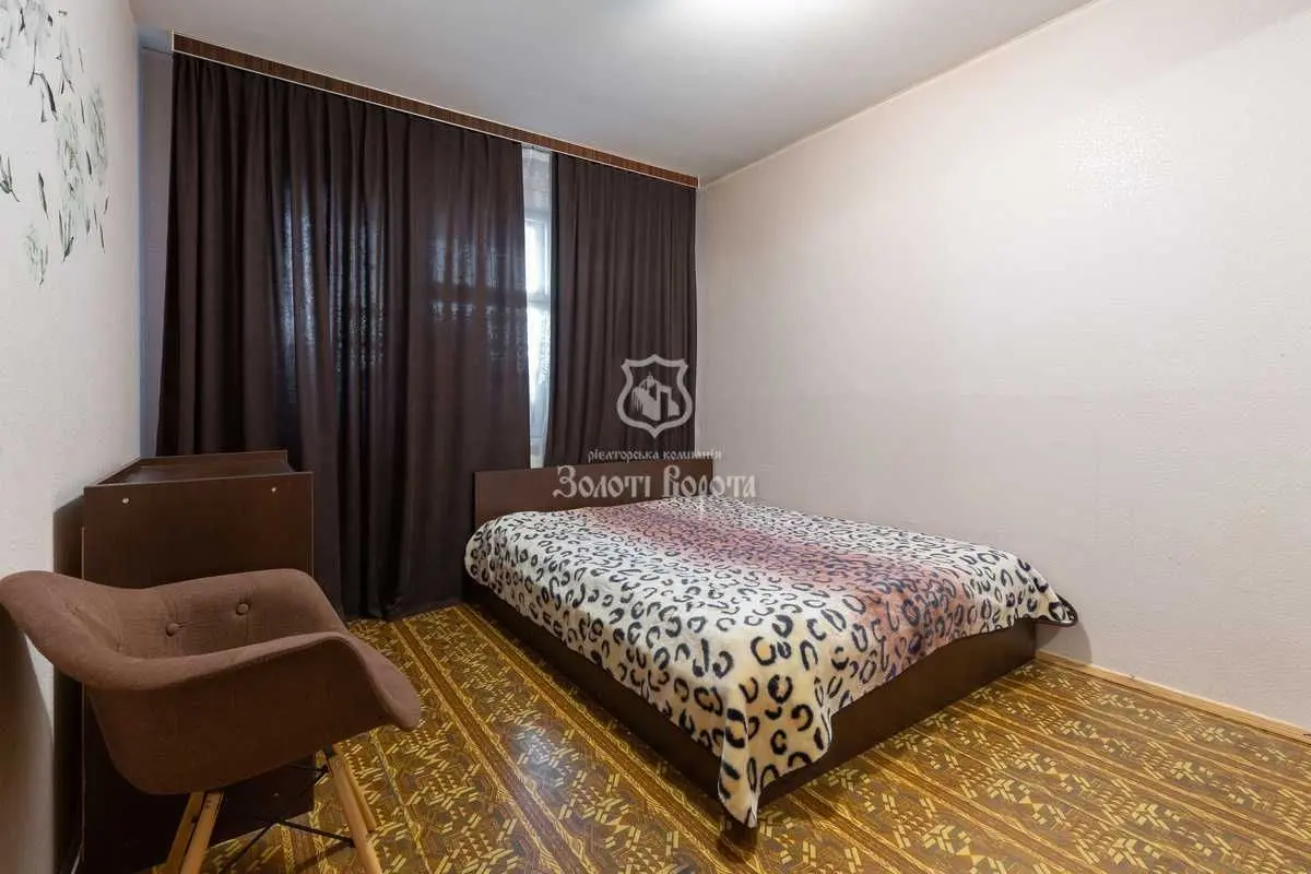 Фото Продаю 2 кімнатну квартиру, 59.8 кв. м, Клавдіївська вул. 23/15 Київ, ціна: 68000 USD, код 8946