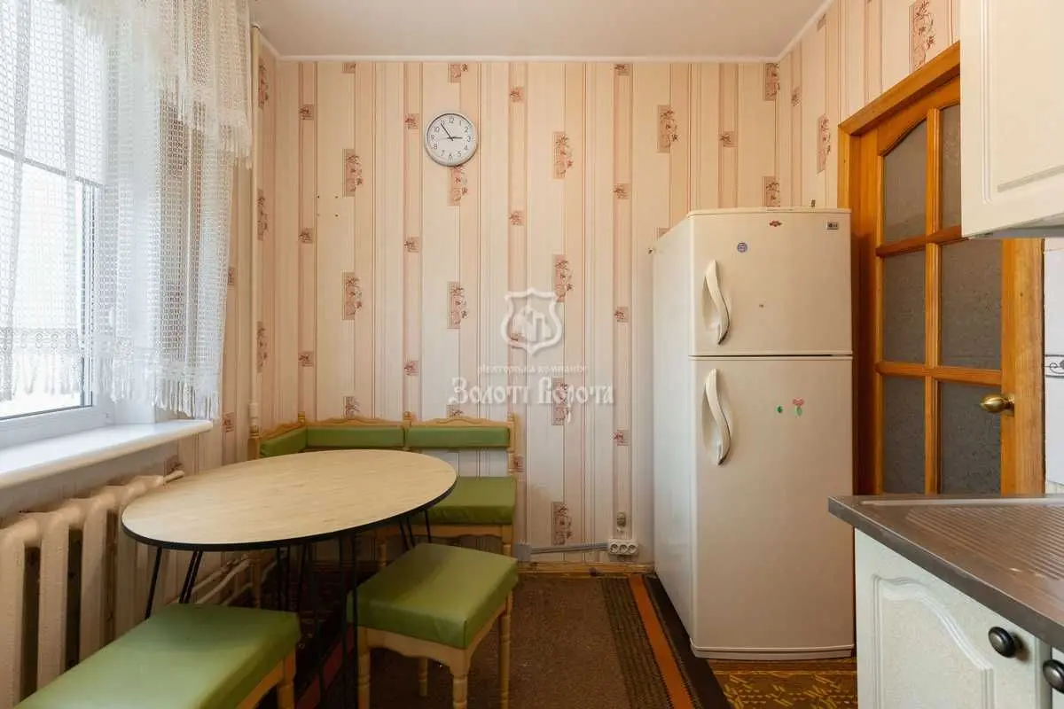Фото Продаю 2 кімнатну квартиру, 59.8 кв. м, Клавдіївська вул. 23/15 Київ, ціна: 68000 USD, код 8946