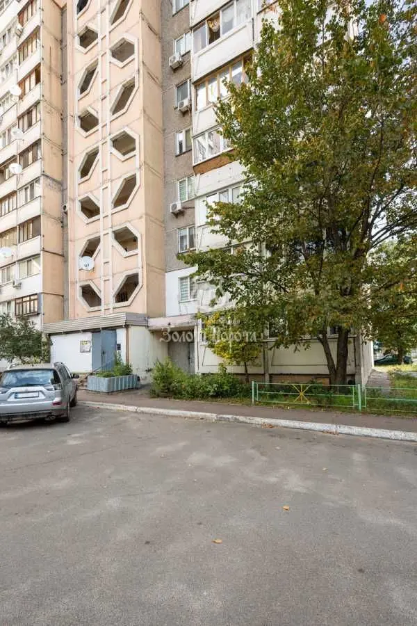 Фото Продаю 2 кімнатну квартиру, 59.8 кв. м, Клавдіївська вул. 23/15 Київ, ціна: 68000 USD, код 8946