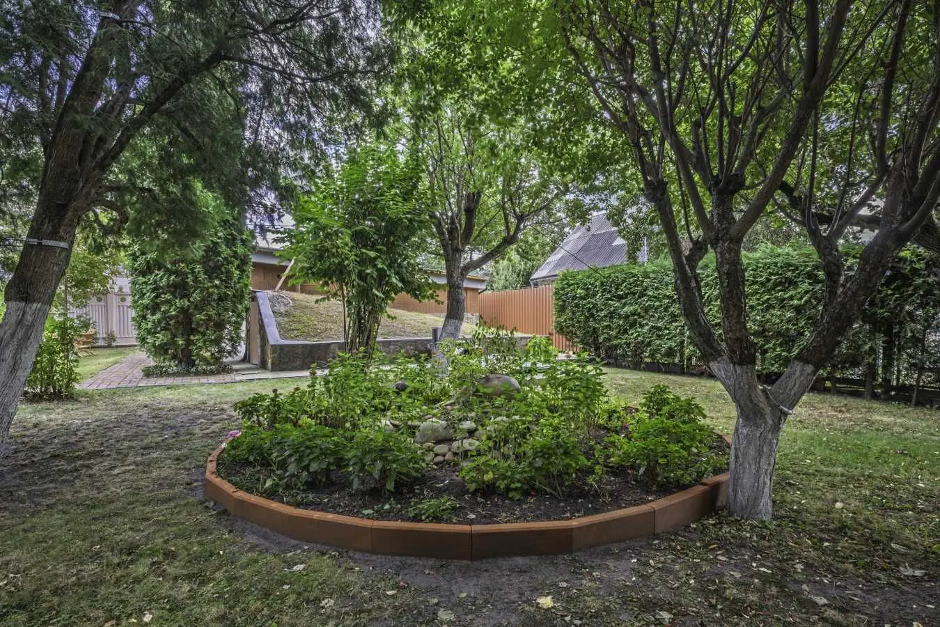 Фото Selling a house, 423 sq.m., Ivana Karpenka-Karoho Street (Nekrasova Street)  Bucha, price: 1100000 USD, code 8949