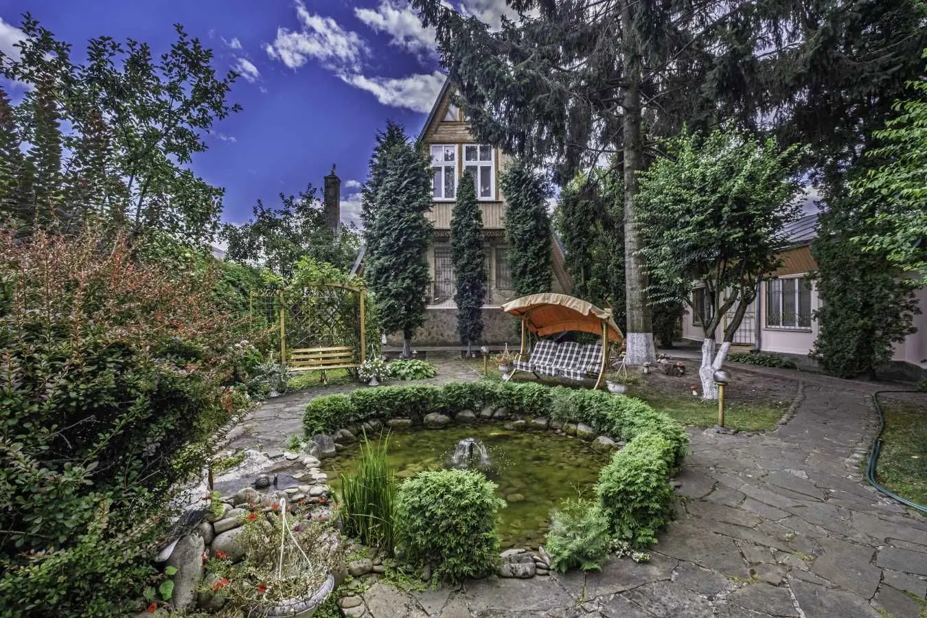 Фото Selling a house, 423 sq.m., Ivana Karpenka-Karoho Street (Nekrasova Street)  Bucha, price: 1100000 USD, code 8949