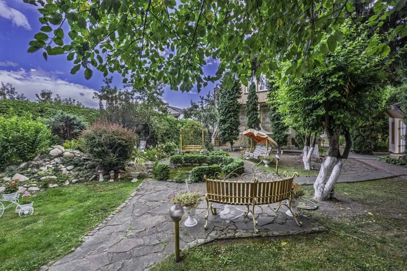 Фото Selling a house, 423 sq.m., Ivana Karpenka-Karoho Street (Nekrasova Street)  Bucha, price: 1100000 USD, code 8949