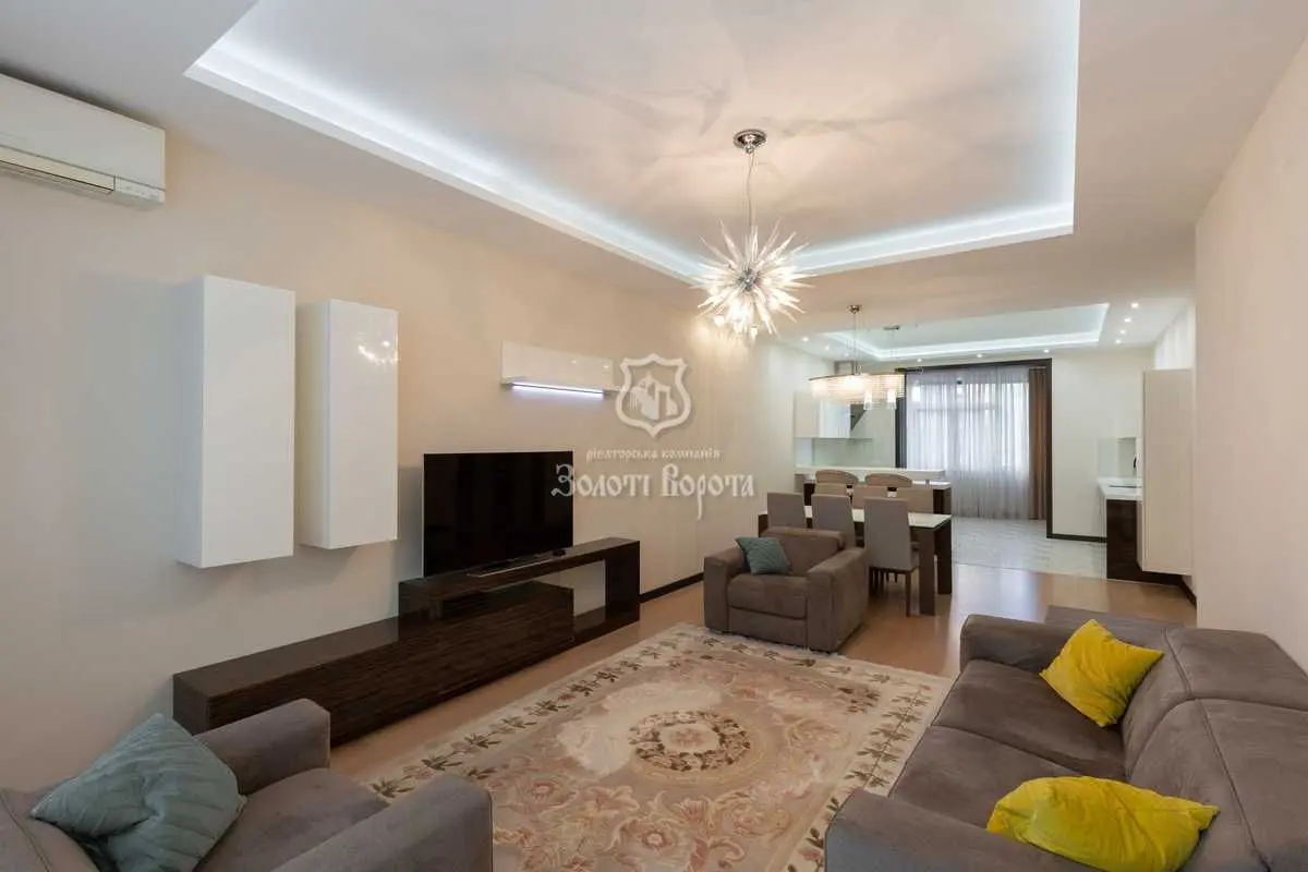 Фото Selling a 3-room apartment, 134.6 sq.m., Lesi Ukrainky Boulevard  Kyiv, price: 475000 USD, code 8951