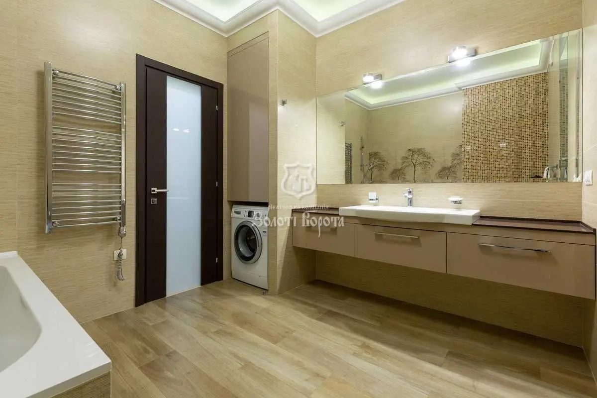 Фото Selling a 3-room apartment, 134.6 sq.m., Lesi Ukrainky Boulevard  Kyiv, price: 475000 USD, code 8951