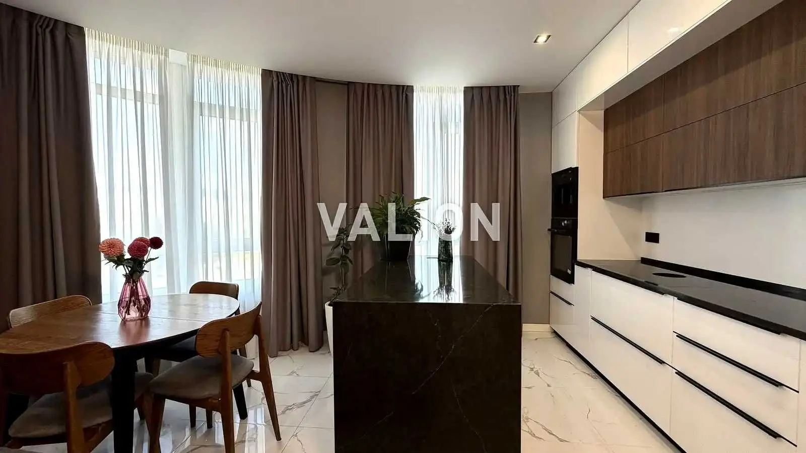 Фото Selling a 3-room apartment, 71.8 sq.m., Teremkivska Street 4а Kyiv, price: 264500 USD, code 8952