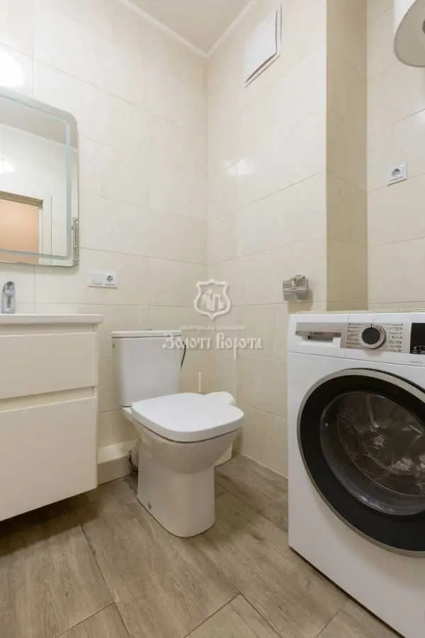 Фото Продаю 3 кімнатну квартиру, 87.8 кв. м, Євгена Сверстюка вул. 6а Київ, ціна: 184000 USD, код 8953