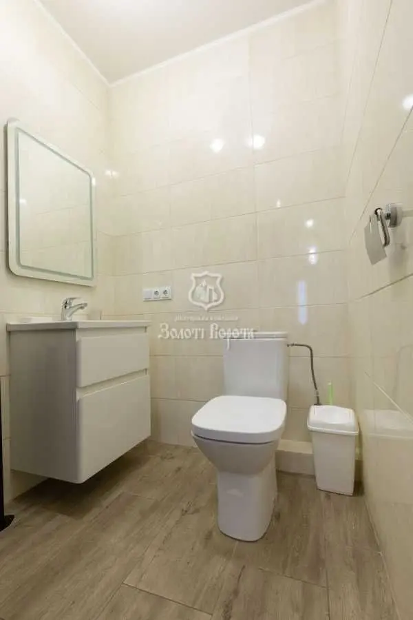 Фото Продаю 3 кімнатну квартиру, 87.8 кв. м, Євгена Сверстюка вул. 6а Київ, ціна: 184000 USD, код 8953