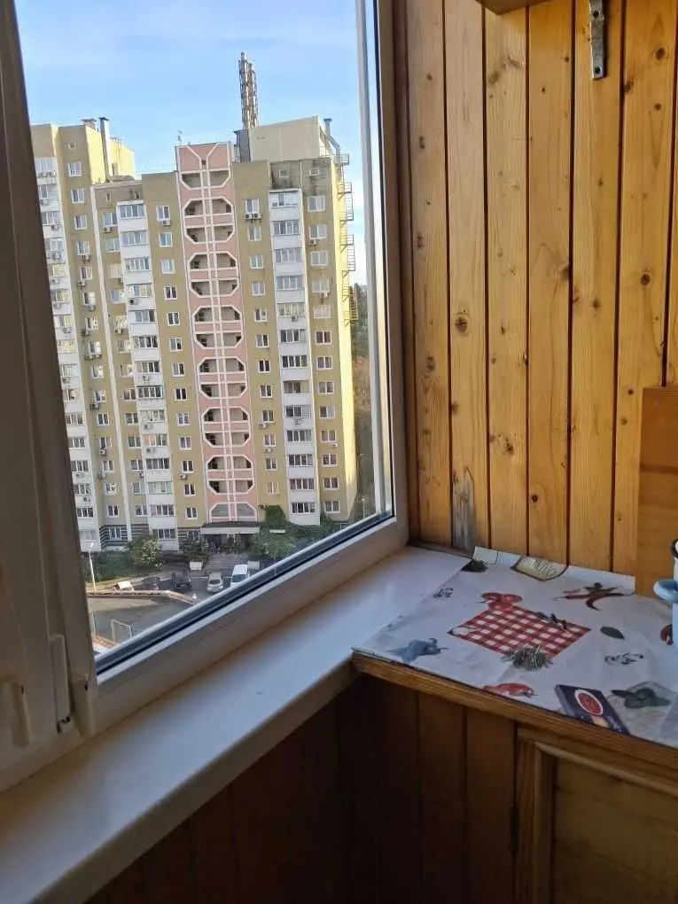 Фото Продаю 2-комнатную квартиру, 50 кв. м, Днестровская ул.  Киев, цена: 55000 USD, код 8954