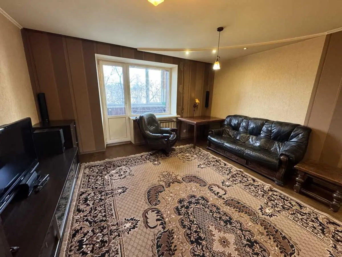 Фото Продаю 3-комнатную квартиру, 72 кв. м, Лермонтова ул. 24 Киев, цена: 112000 USD, код 8955