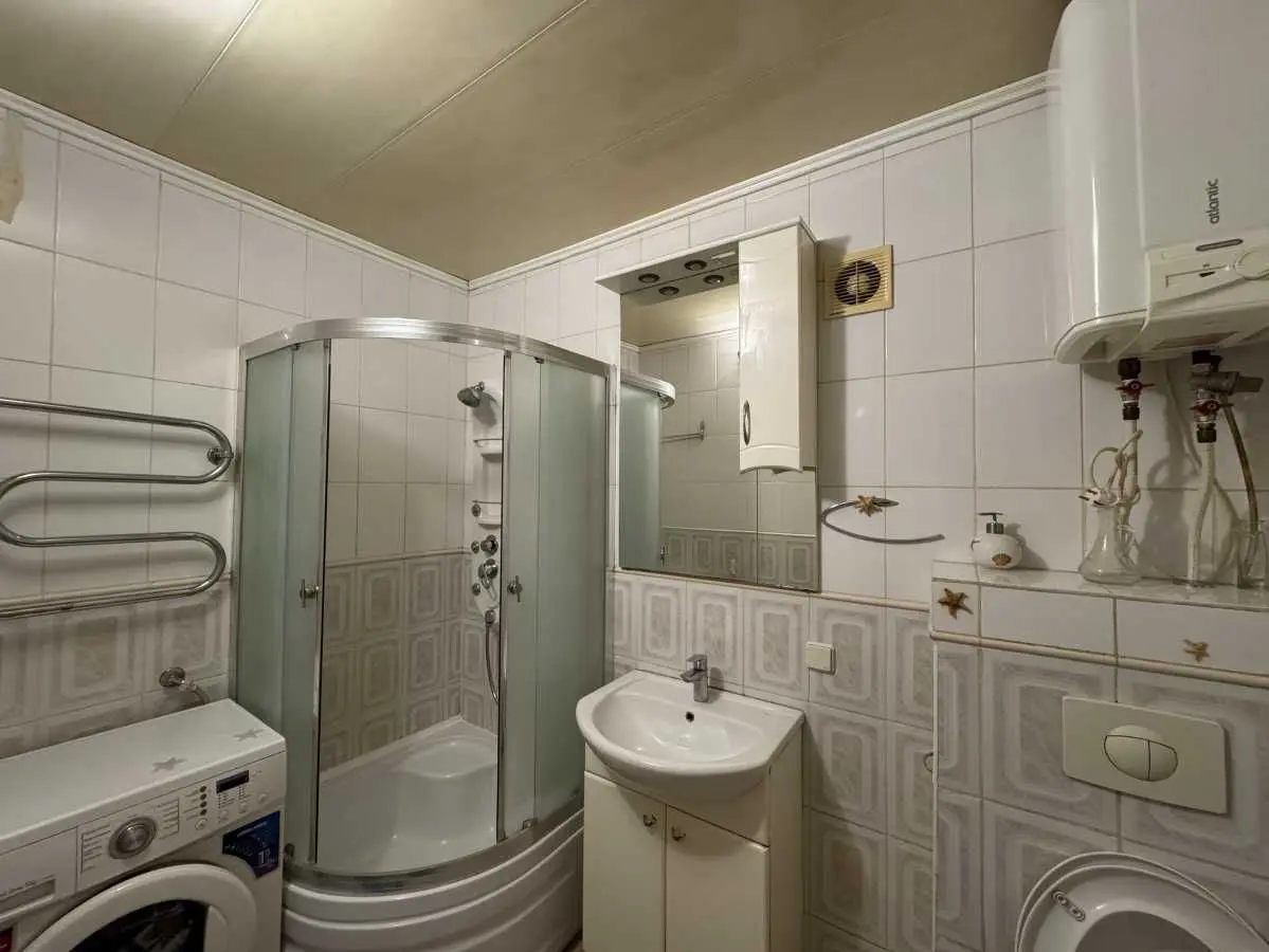 Фото Продаю 3-комнатную квартиру, 72 кв. м, Лермонтова ул. 24 Киев, цена: 112000 USD, код 8955