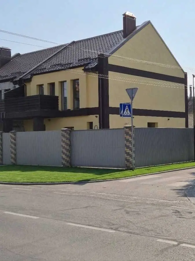 Фото Продаю будинок, 147 кв. м, Центральна Садова вул.  Київ, ціна: 185000 USD, код 8965