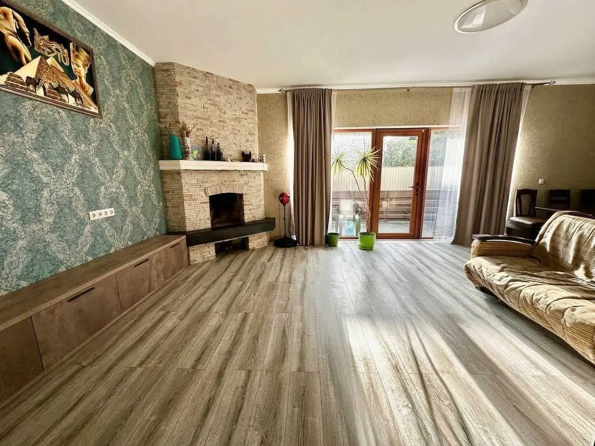 Фото Продаю будинок, 147 кв. м, Центральна Садова вул.  Київ, ціна: 185000 USD, код 8965