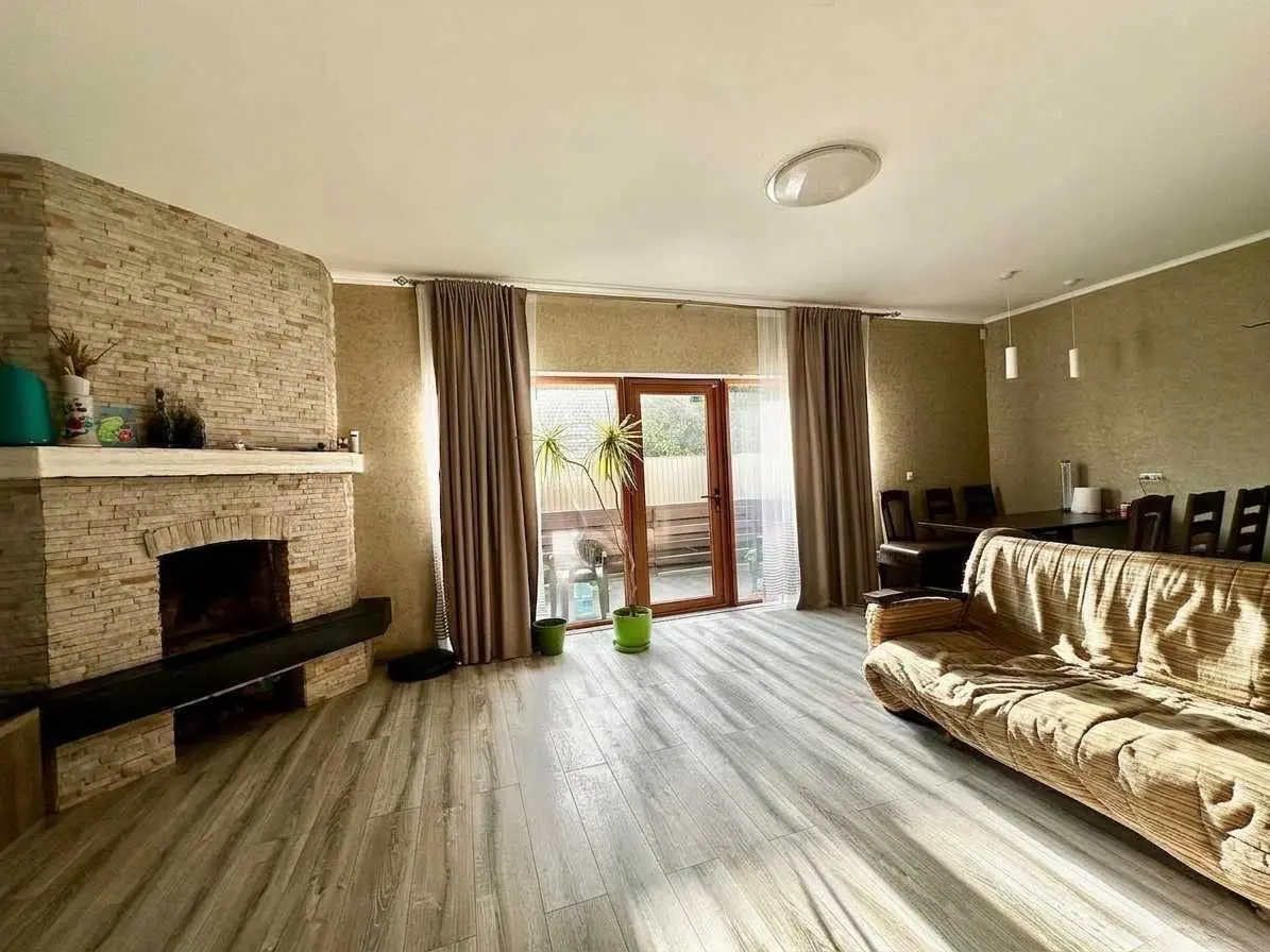 Фото Продаю будинок, 147 кв. м, Центральна Садова вул.  Київ, ціна: 185000 USD, код 8965