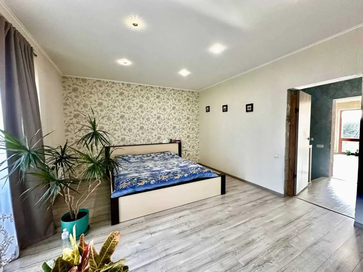 Фото Продаю будинок, 147 кв. м, Центральна Садова вул.  Київ, ціна: 185000 USD, код 8965