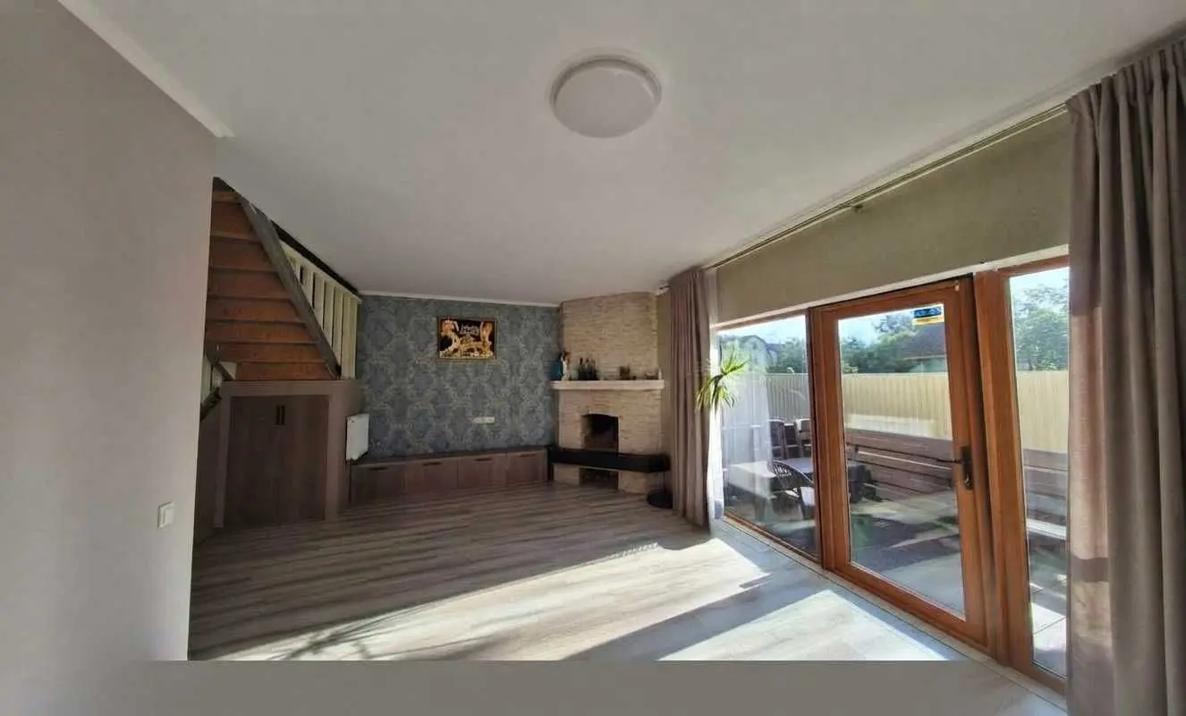 Фото Продаю будинок, 147 кв. м, Центральна Садова вул.  Київ, ціна: 185000 USD, код 8965