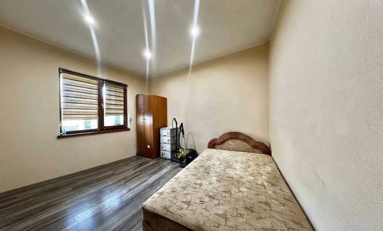 Фото Продаю будинок, 147 кв. м, Центральна Садова вул.  Київ, ціна: 185000 USD, код 8965