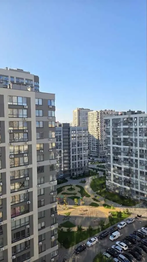 Фото Продаю 2 кімнатну квартиру, 69 кв. м, Олександра Олеся вул.  Київ, ціна: 99000 USD, код 8977