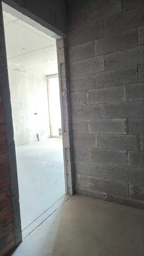 Фото Продаю 2 кімнатну квартиру, 69 кв. м, Олександра Олеся вул.  Київ, ціна: 99000 USD, код 8977