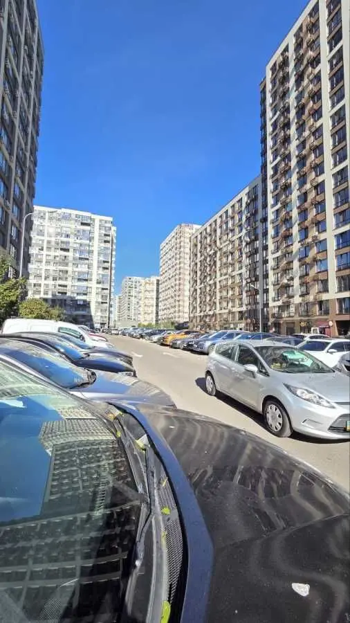 Фото Продаю 2 кімнатну квартиру, 69 кв. м, Олександра Олеся вул.  Київ, ціна: 99000 USD, код 8977