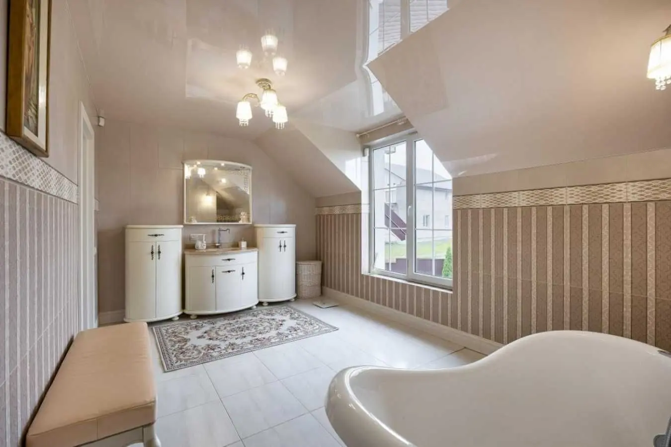 Фото Продаю 5 кімнатну квартиру, 298 кв. м, Сокільники, ціна: 395000 USD, код 8979