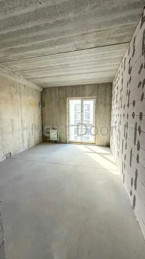 Фото Selling a 1-room apartment, 41.1 sq.m., Mykhaila Maksymovycha Street (Onufriia Trutenka Street) 24 Kyiv, price: 61000 USD, code 8981