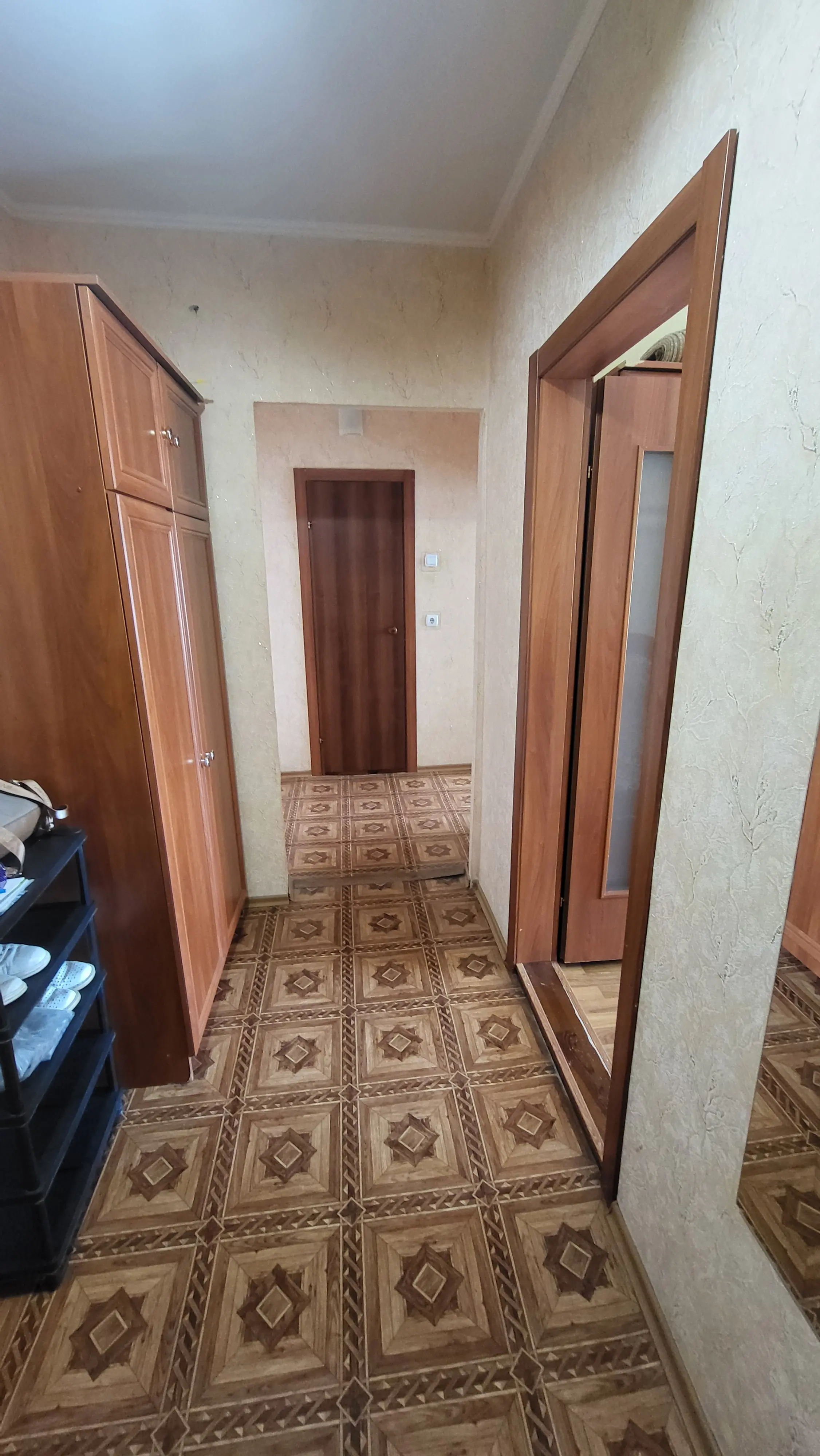 Фото Зняти 1 кімнатну квартиру, Олени Пчілки вул. 4 Київ в довгострокову оренду, ціна: 11000 UAH, код 8983