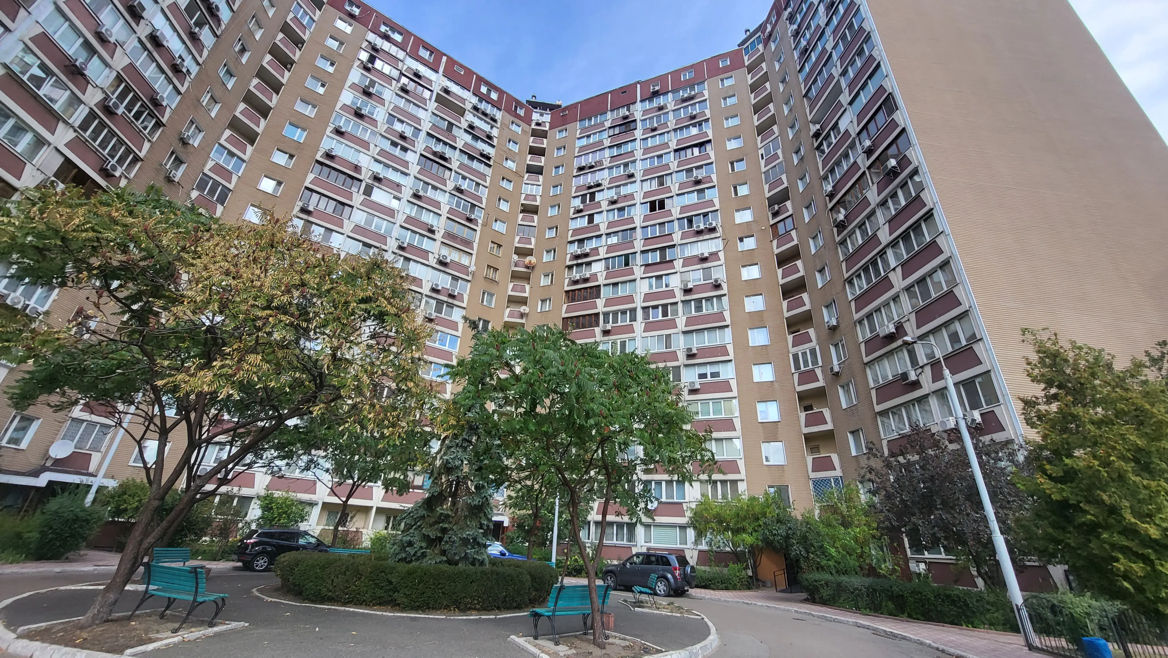 Фото Зняти 3 кімнатну квартиру, Миколи Бажана просп. 36 Київ в довгострокову оренду, ціна: 18500 UAH, код 8984