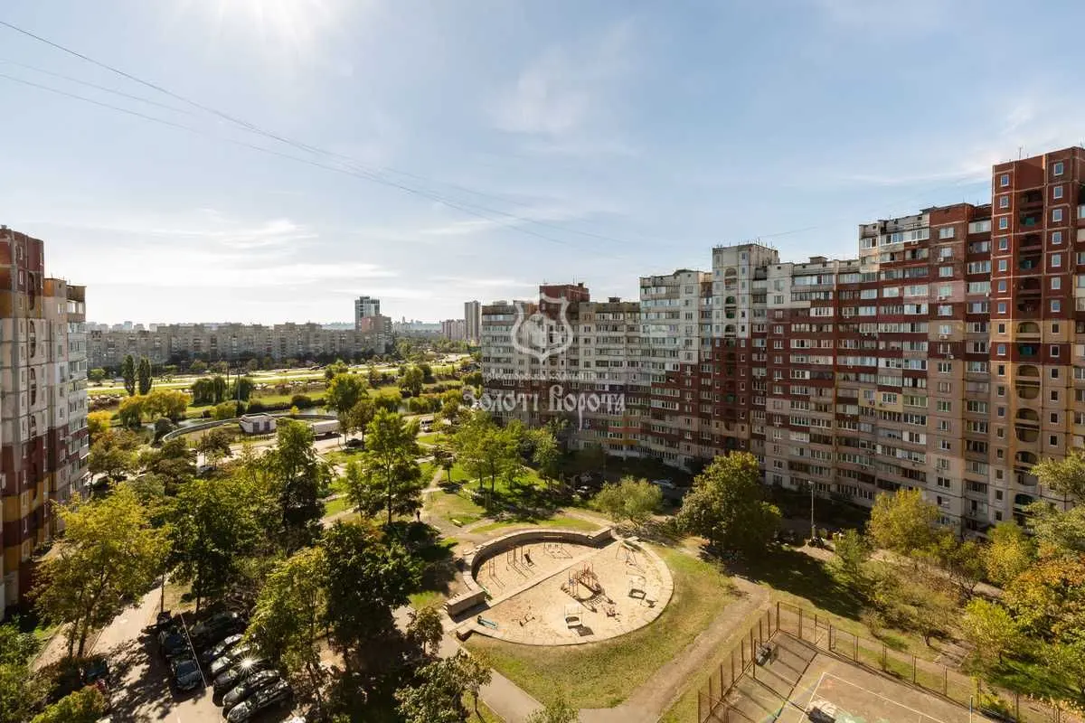 Фото Продаю 2-комнатную квартиру, 59.5 кв. м, Миколи Закревського ул. (Милославская) 7 Киев, цена: 60000 USD, код 8987