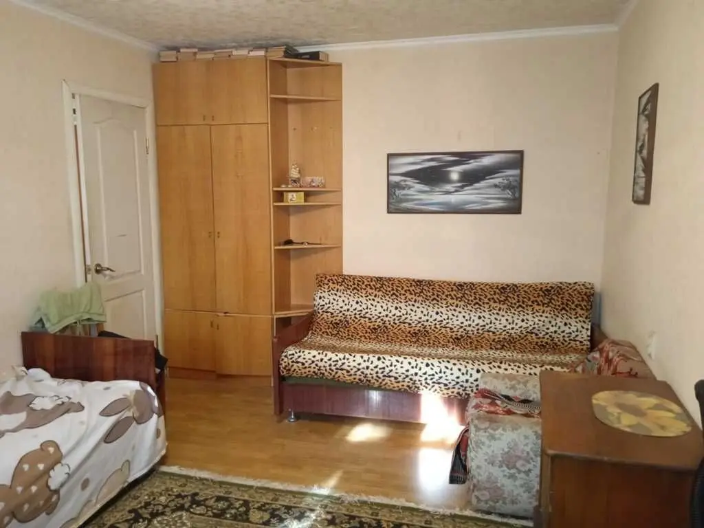 Фото Зняти 1 кімнатну квартиру, Ялтинська вул. 9а Київ в довгострокову оренду, ціна: 9000 UAH, код 8989