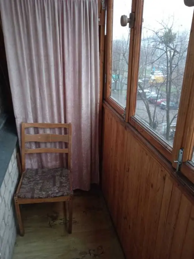 Фото Зняти 1 кімнатну квартиру, Ялтинська вул. 9а Київ в довгострокову оренду, ціна: 9000 UAH, код 8989
