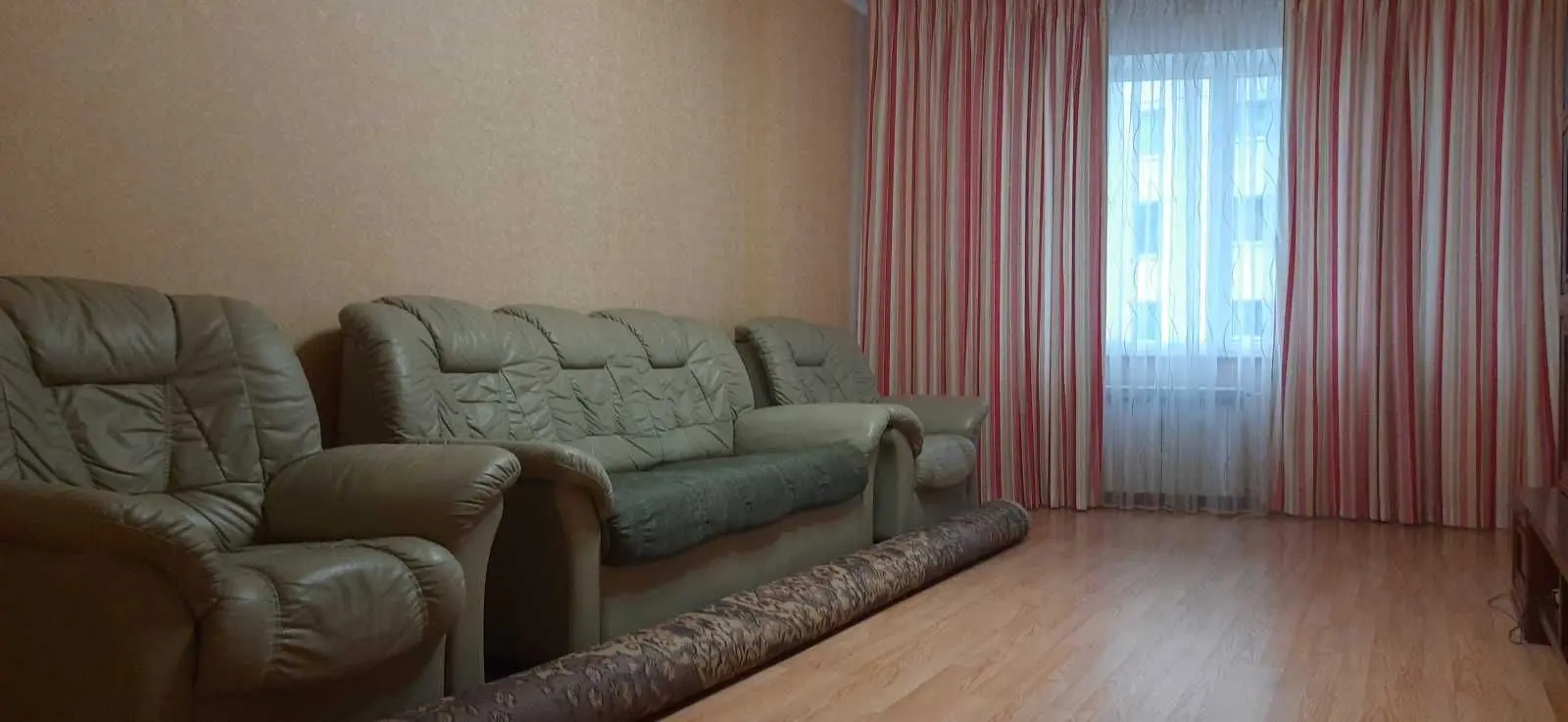 Фото Selling a 2-room apartment, 82 sq.m., Verkhovynna Street 35 Kyiv, price: 115000 USD, code 8997