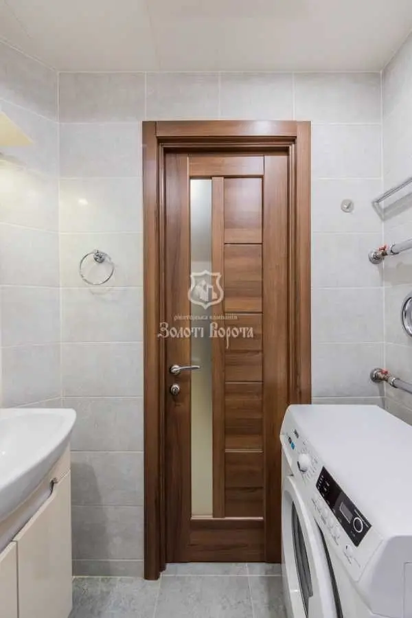 Фото Продаю 3 кімнатну квартиру, 70 кв. м, Миколи Бажана просп.  Київ, ціна: 95000 USD, код 8998