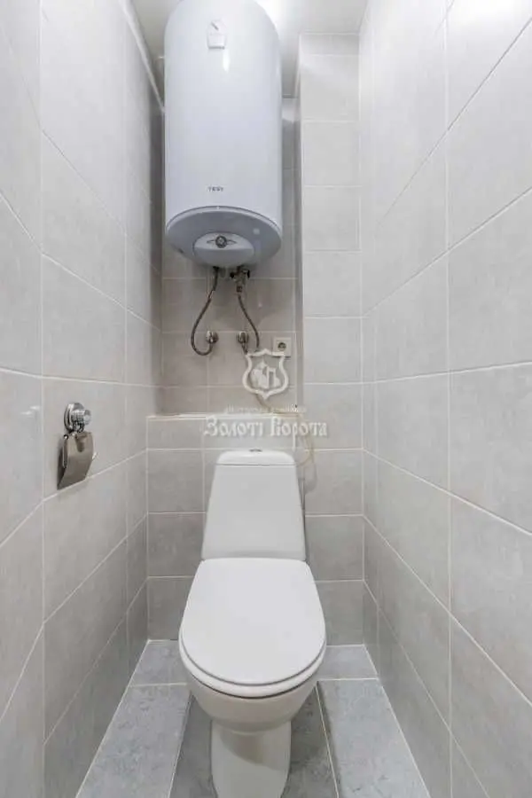 Фото Продаю 3 кімнатну квартиру, 70 кв. м, Миколи Бажана просп.  Київ, ціна: 95000 USD, код 8998