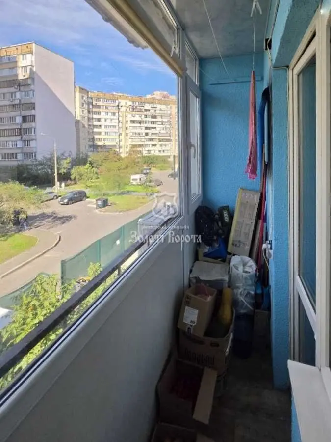Фото Продаю 1 кімнатну квартиру, 33.4 кв. м, Милославська вул.  Київ, ціна: 40000 USD, код 9000