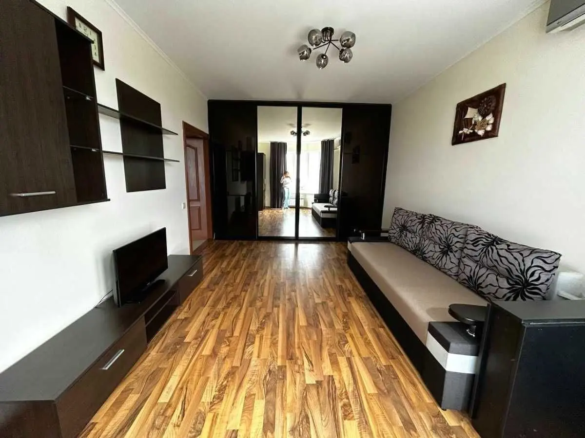 Фото Rent a 2-room apartment, Akademika Palladina Avenue 22 Kyiv for long-term rent, price: 20000 UAH, code 9001