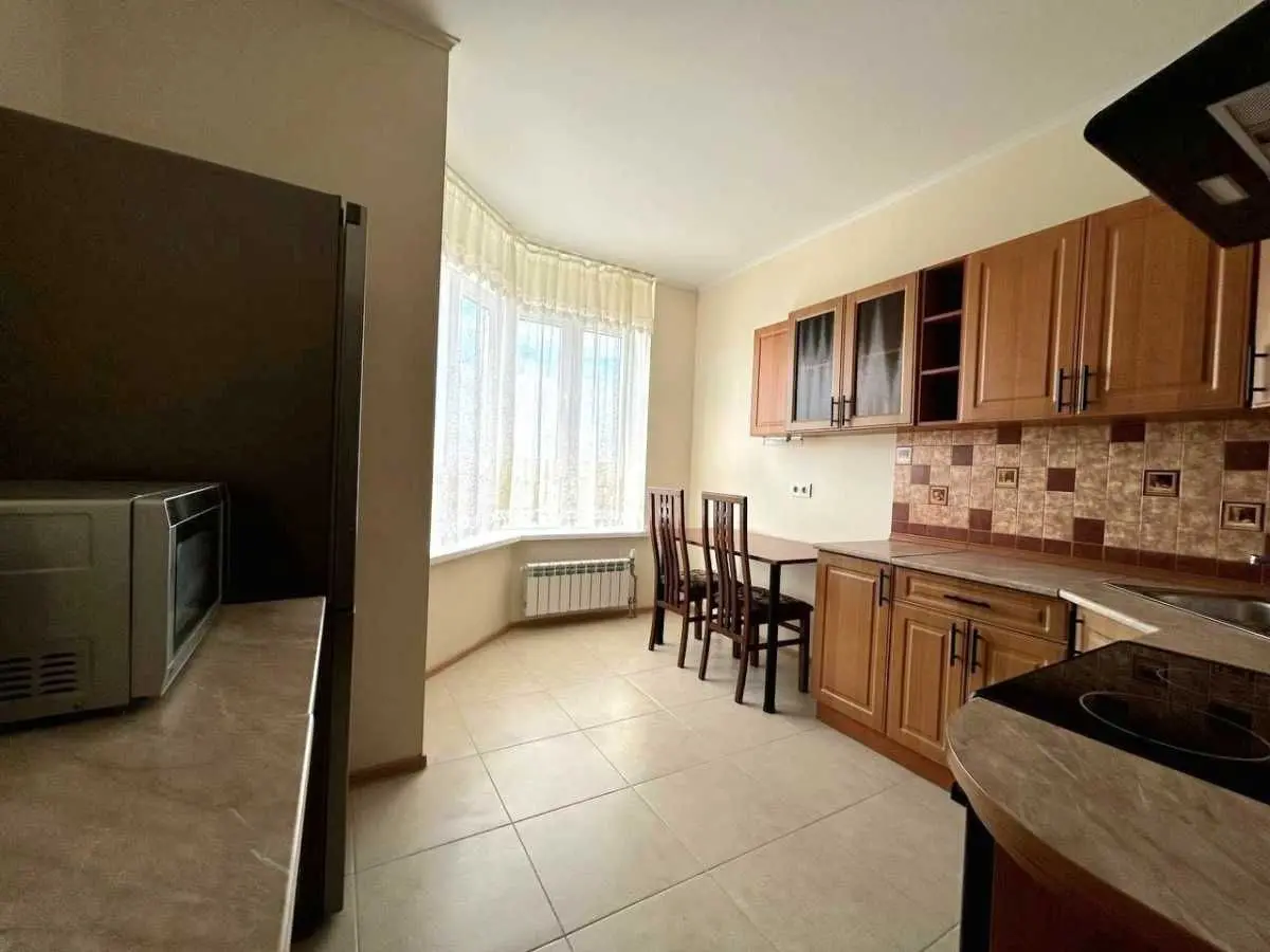 Фото Rent a 2-room apartment, Akademika Palladina Avenue 22 Kyiv for long-term rent, price: 20000 UAH, code 9001